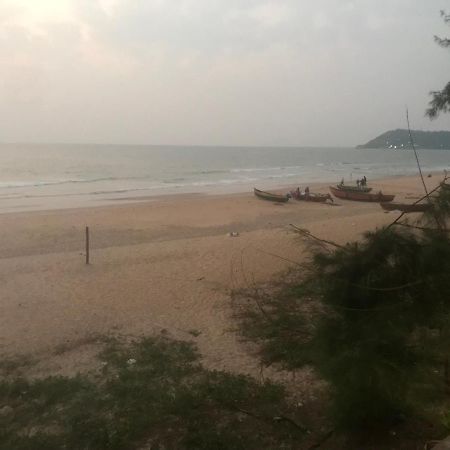 Sam&San Beach Resort Vengurla Exterior foto